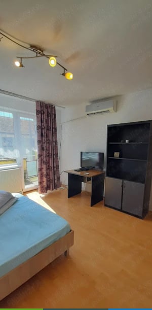 De închiriat apartament 2 camere în Piața 700 central - imagine 3