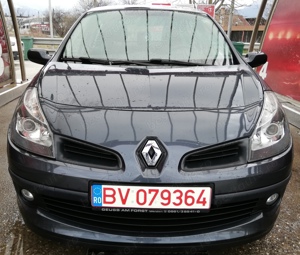 Renault Clio 3 1.6 Benzina Aspirat 2006 - imagine 3