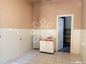 Apartament ultracentral de vanzare, zona Teatrului Oradea - imagine 5