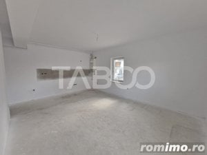 Apartament 60 mpu la CHEIE cu 3 camere balcon 18 mp pe Doamna Stanca - imagine 5