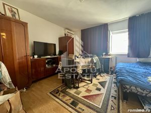 Apartament cu 2 camere, decomandat, centrala, etajul 2, zona Freidorf - imagine 4