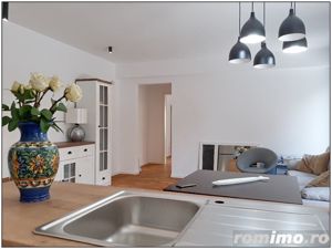 Apartament 3 camere  Central - Bloc Nou - imagine 5