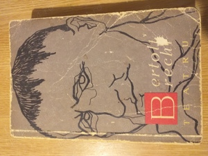 Bertolt Brecht - Teatru