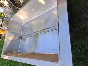 Vând bazin inox  tip vana 2,75mx1,5m înălțimea 65cm în Tg Mures 