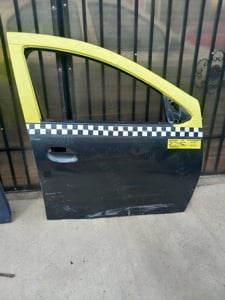 Vand 2 usi de logan 2018 - imagine 2