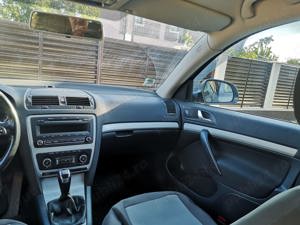  Skoda Octavia II din   2012   2.0 TDI   140 CP - imagine 5