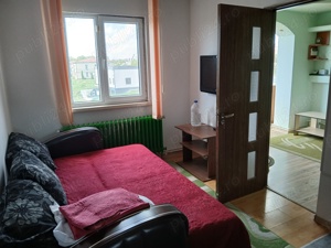 Inchiriez apartamant 2 camere etaj 4 din 4 Constanta Tomis Nord - imagine 6