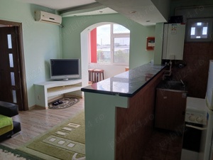 Inchiriez apartamant 2 camere etaj 4 din 4 Constanta Tomis Nord - imagine 3