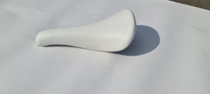 Sa din piele alba pentru cursiera,semicursiera Made in ITALY