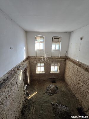 Casa in zona centrala, 486 Mp suprafata totala, Sighisoara - imagine 12