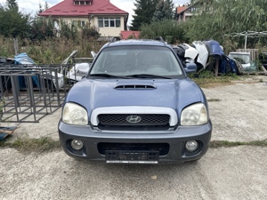 Dezmembrez Hyundai Santa Fe I 2.0 CRDi 4WD 84kW 113CP E3 an 2002 - imagine 9