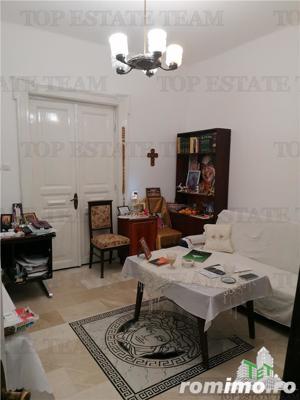 Casa interbelica de vanzare in zona Mosilor - imagine 2