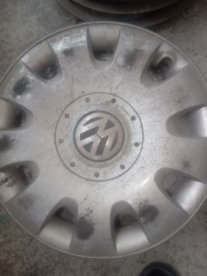 Capace roti originale SKODA pe 15 - imagine 2