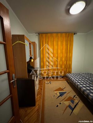 Apartament cu 4 camere, 2 bai, Zona Aradului - imagine 8