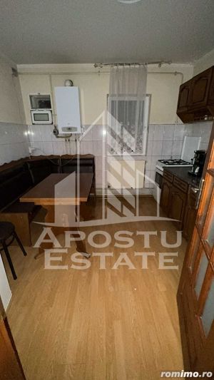 Apartament cu 4 camere, 2 bai, Zona Aradului - imagine 3