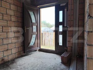 Casa, 6 camere, la rosu, Serbanesti 114.000 euro - imagine 15