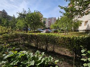 Garsoniera renovata in zona linistita Racadau - imagine 2