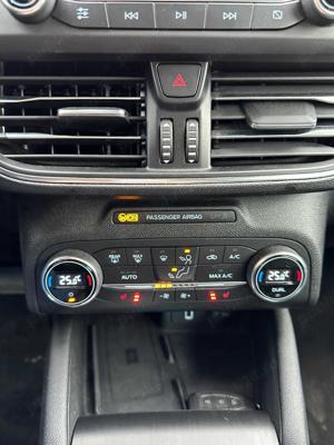 Ford Focus 1.5 diesel 120cp   ACC   Keyless   Camera   LED - imagine 7