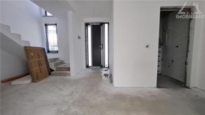 Casa Vila 4 camere,Valea Lupului,700 mp Teren,Dressing,Incalz. pard.,0% Comision - imagine 4