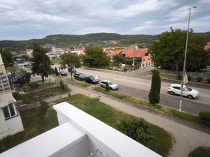 Apartament de vanzare cu 4 camere in Hateg - imagine 8