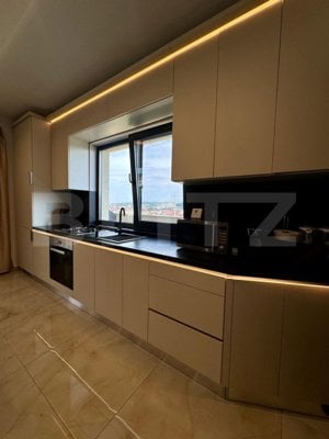 Penthouse rafinat, 3 camere, 98mp, terasa de 120 cu panorama deosebita - imagine 3