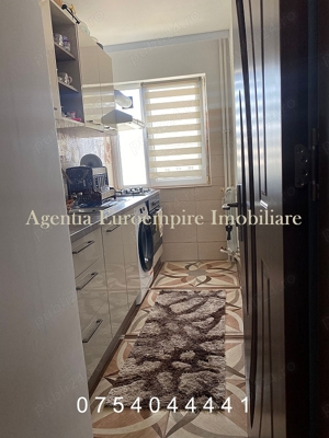 Apartament de vanzare in Constanta, Km 4 5 - 2 camere - imagine 8