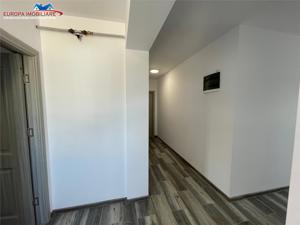 Garsoniera de inchiriat in bloc nou zona C5 - imagine 5