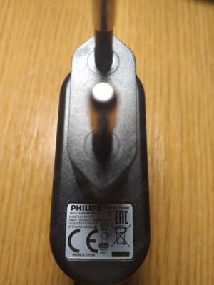 Încărcător telefon Philips S 326