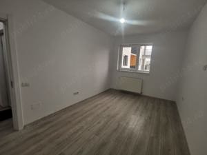 Vand apartament 2 camere - imagine 10