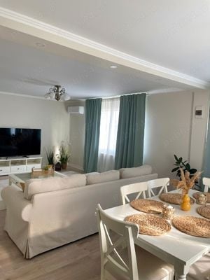 Apartament in casa , Campina - imagine 3