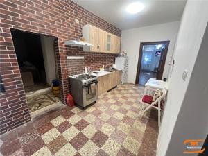 Apartament Balcescu Centrala proprie, pretabil SAD