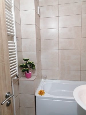 Inchiriez apartament cu 2 camere decomandat, Zona zimbru - imagine 9