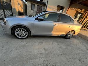 Volkswagen Jetta hybrid  - imagine 2