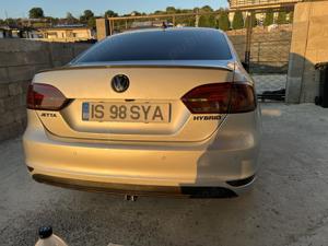 Volkswagen Jetta hybrid  - imagine 3