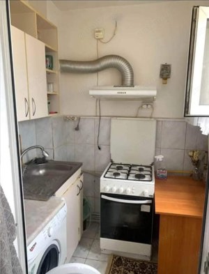 De vanzare 2 apartament cu 2 camere , mobilat, utilat , 25900 euro - imagine 2