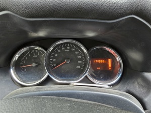 dacia duster  - imagine 3