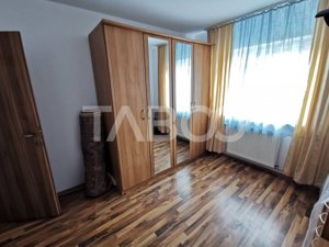 Apartament decomandat cu 3 camere 2 bai in zona Turnisor din Sibiu - imagine 5