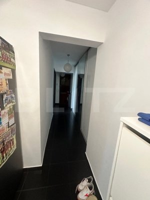 Apartament 3 Camere, zona 1 Decembrie.  - imagine 8