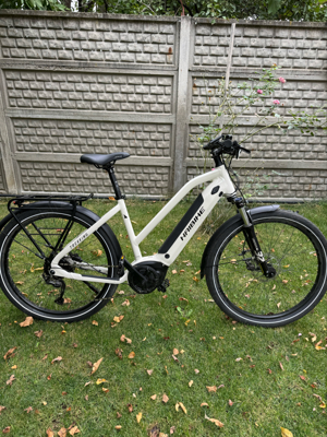 Vand bicicleta electrica e bile Haibike Trekking 3 noua