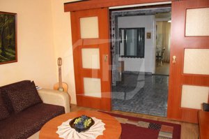 Apartament cu 4 camere, decomandat, zona strazii Bucuresti - imagine 3