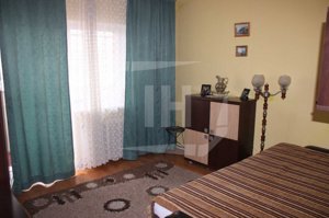 Apartament cu 4 camere, decomandat, zona strazii Bucuresti - imagine 2