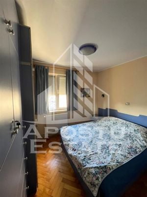 Apartament ultracentral 3 camere,  centrala proprie - imagine 2