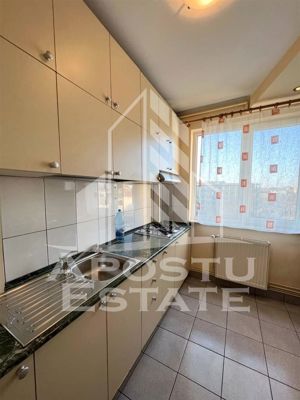 Apartament ultracentral 3 camere,  centrala proprie - imagine 4