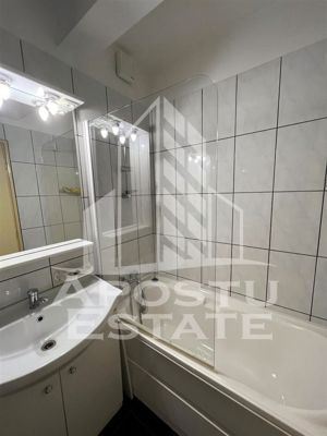 Apartament ultracentral 3 camere,  centrala proprie - imagine 5