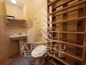 Apartament cu 4 camere, centrala proprie, zona Bucovina - imagine 12