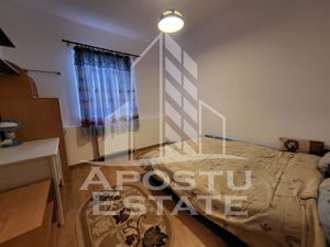 Apartament cu 4 camere, centrala proprie, zona Bucovina - imagine 10