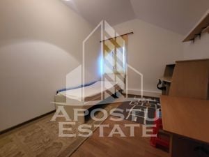 Apartament cu 4 camere, centrala proprie, zona Bucovina - imagine 8