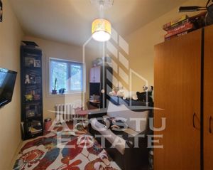 Apartament cu 4 camere si garaj, centrala proprie, zona Torontalului - imagine 6