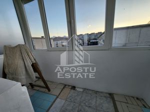 Apartament cu 3 camere, centrala proprie, zona Dacia - imagine 9