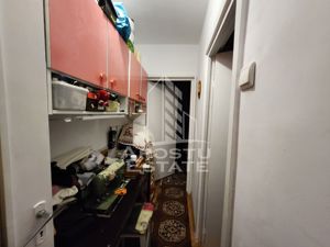 Apartament cu 4 camere, centrala proprie, etaj intermediar, zona Dacia - imagine 6